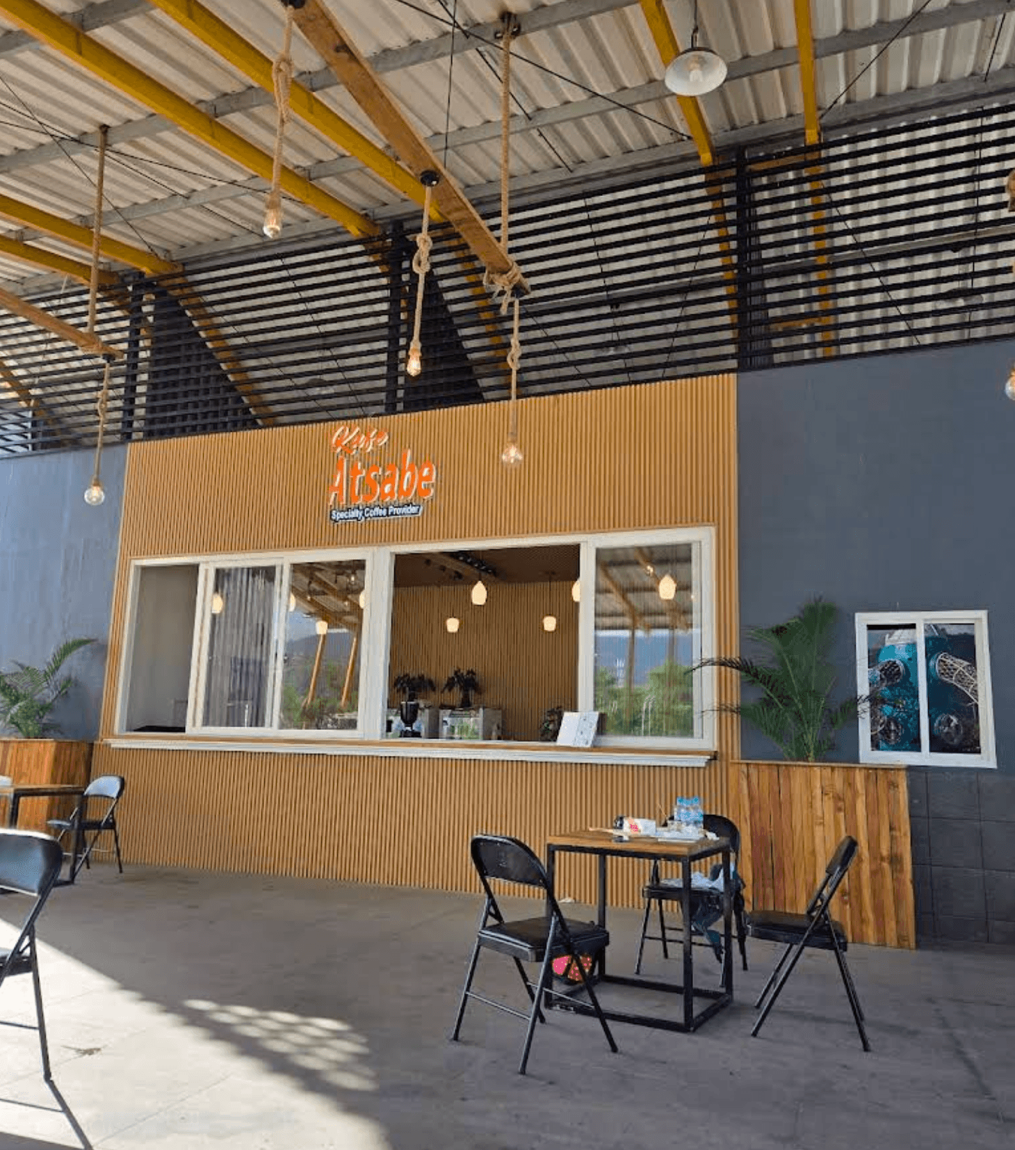 Kafe Atsabe Habibie - 1